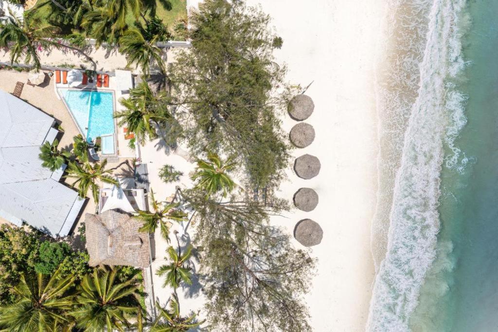 Seashore Beach Hotel Kiwengwa  Bagian luar foto