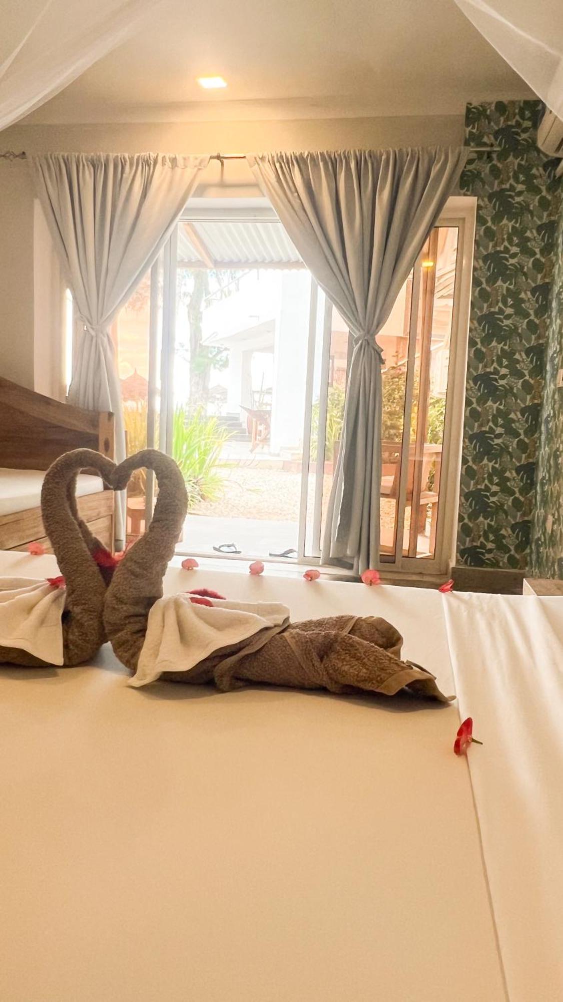 Seashore Beach Hotel Kiwengwa  Bagian luar foto