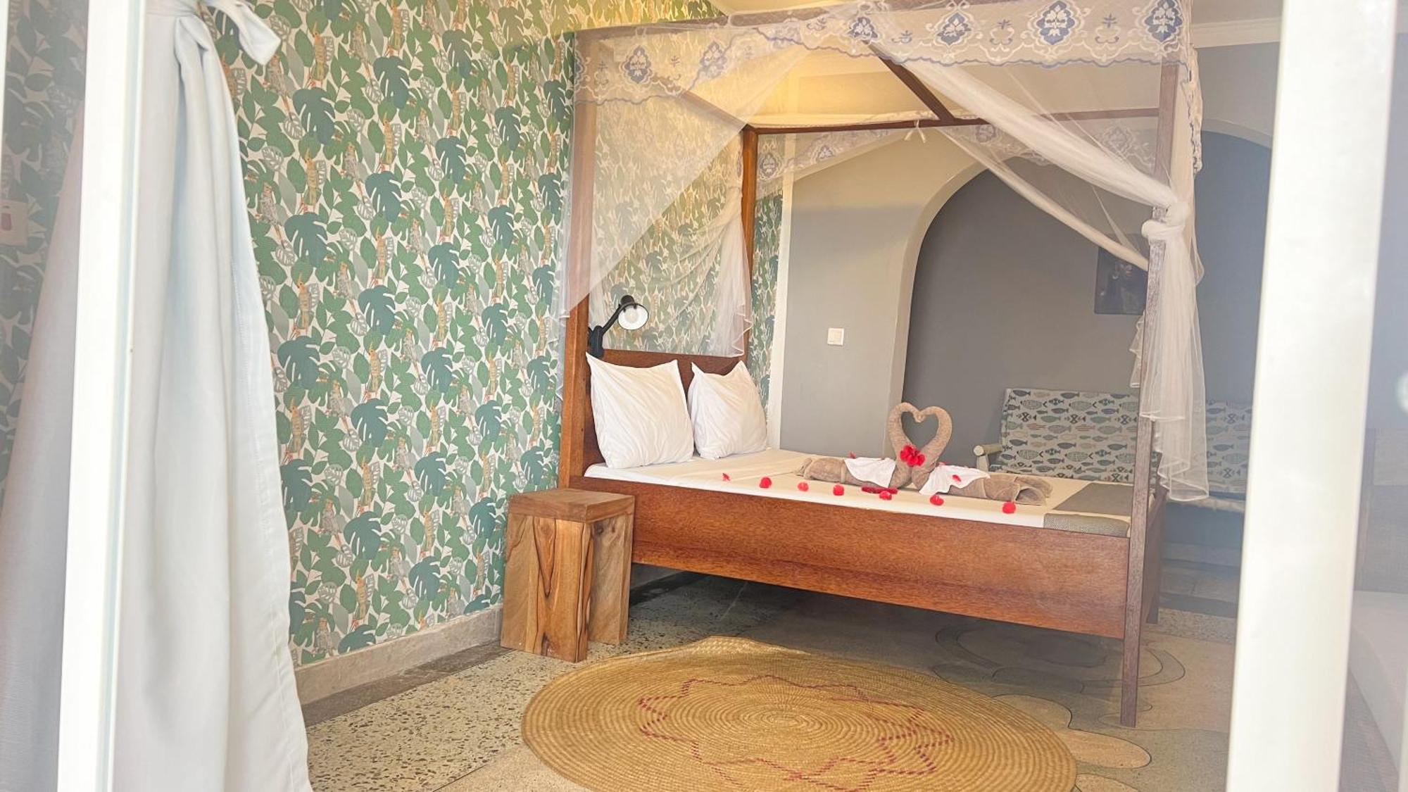 Seashore Beach Hotel Kiwengwa  Bagian luar foto
